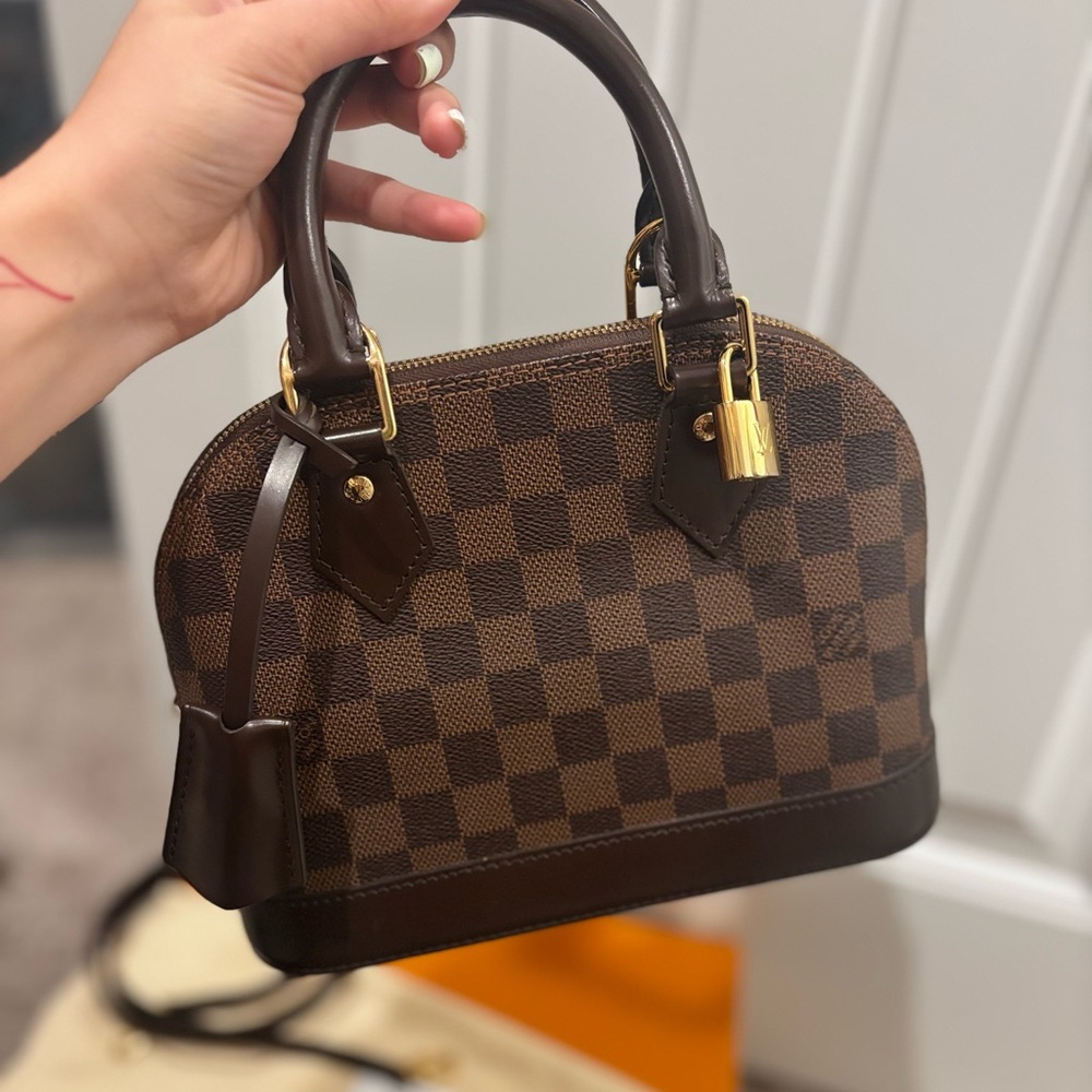 Louis Vuitton Alma BB